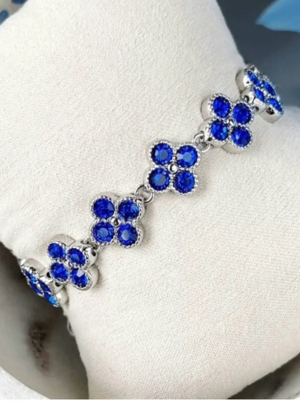 Park Lane Bleu Blue Flower Link Bracelet with Silver-Tone Accents